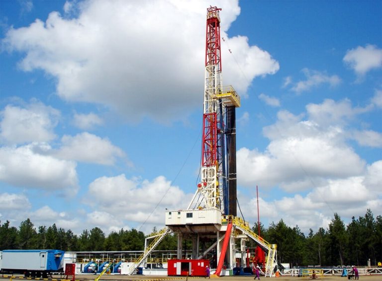 Provide Professional Oil Drilling Equipment For Our Clients drilling rigs for sale
